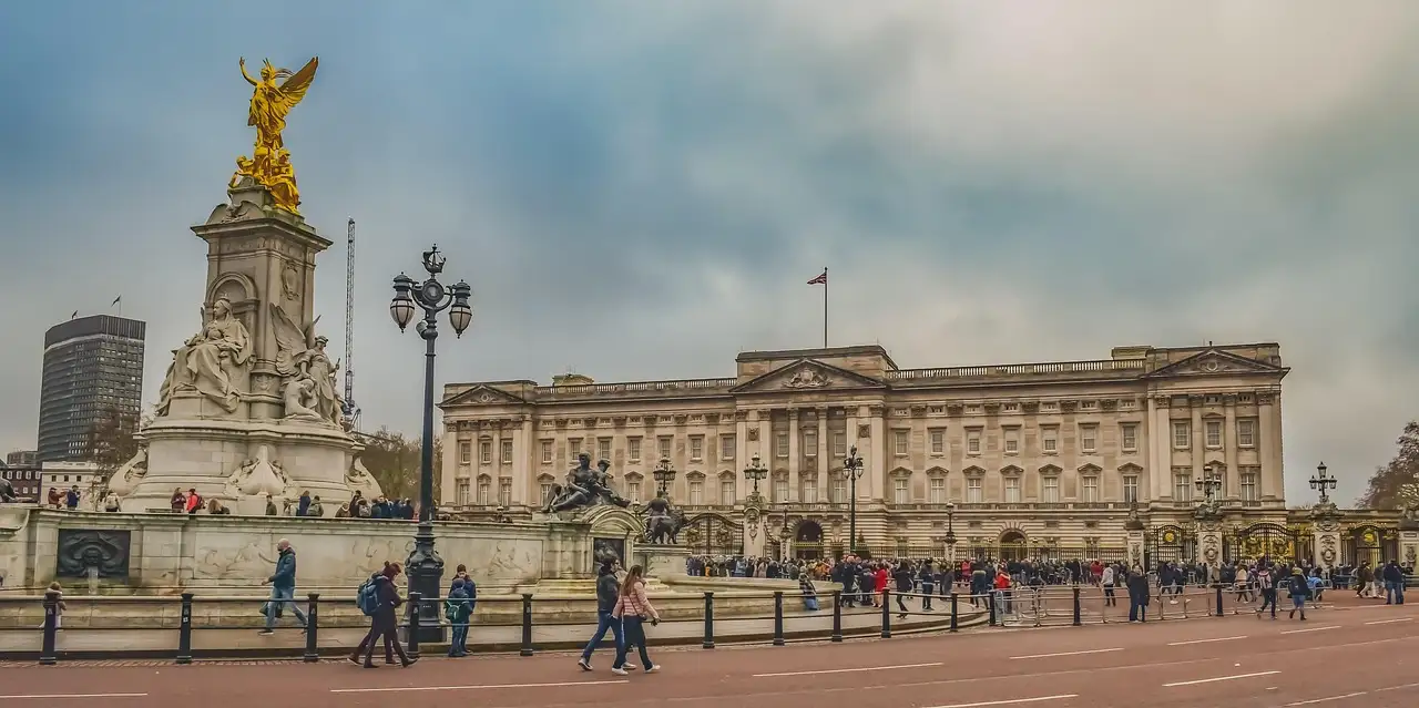 Victoria Memorial and Buckingham Palace across the open forecourt